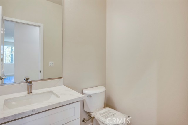 Detail Gallery Image 13 of 29 For 18904 Timber Point Rd, Hidden Valley Lake,  CA 95467 - 3 Beds | 2/1 Baths