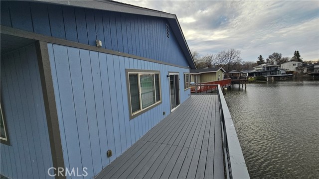 Detail Gallery Image 8 of 34 For 15198 Harbor, Clearlake,  CA 95422 - 2 Beds | 2 Baths