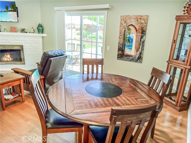 230 Santa Barbara Shores Drive, Goleta CA: https://media.crmls.org/medias/8d6e54ca-0ba7-4074-9931-508ccef05491.jpg