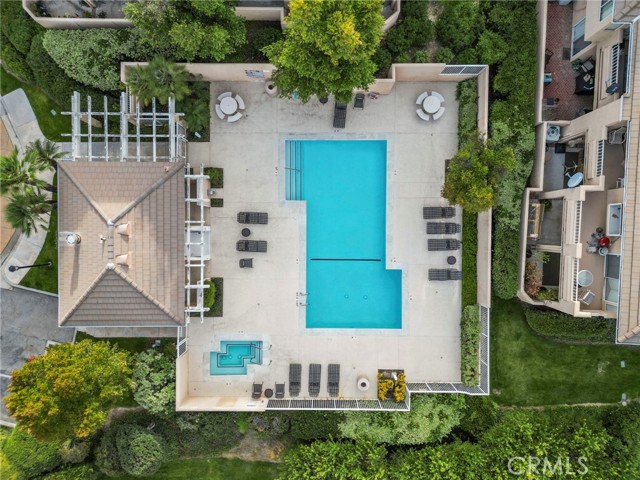 Detail Gallery Image 18 of 32 For 24013 Arroyo Park #42,  Valencia,  CA 91355 - 2 Beds | 2 Baths