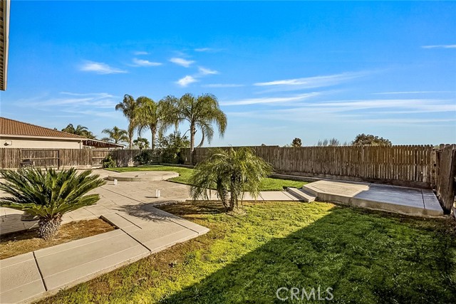 Detail Gallery Image 5 of 29 For 9470 Hillsborough, Chowchilla,  CA 93610 - 5 Beds | 3 Baths