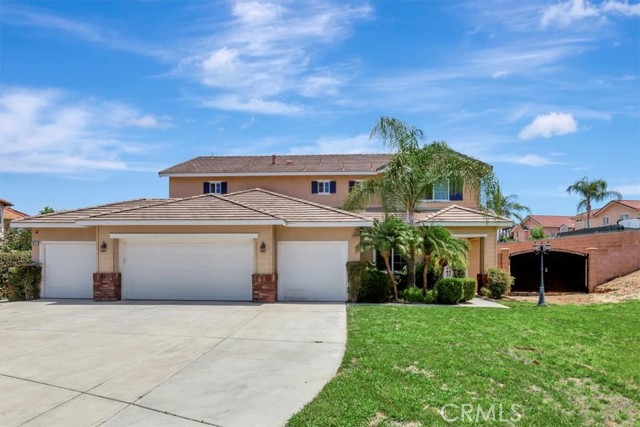 Detail Gallery Image 1 of 32 For 2977 Wickham Ct, Riverside,  CA 92503 - 5 Beds | 3 Baths