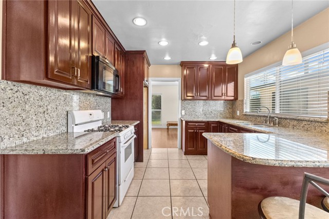 Detail Gallery Image 17 of 75 For 1607 S Atlantic Dr, Compton,  CA 90221 - 3 Beds | 2 Baths