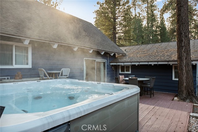 39298 Willow Landing Road, Big Bear Lake, CA 92315