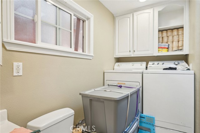 10240 Atlantic Avenue, South Gate CA: https://media.crmls.org/medias/8d74512a-1d17-4fd5-b14c-e73c45dc346b.jpg