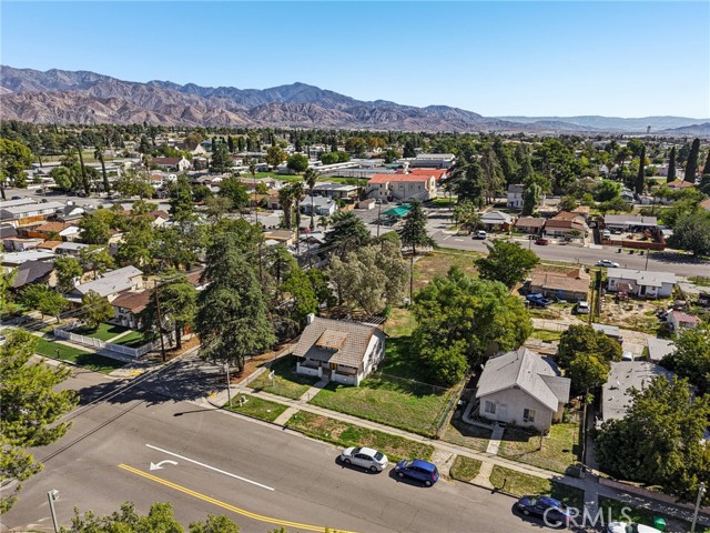 182 N 4 Street, Banning CA: https://media.crmls.org/medias/8d74e44c-f9e3-40c1-979a-4584ba49b965.jpg
