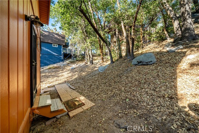 Detail Gallery Image 7 of 32 For 33411 Music Camp Rd, Running Springs,  CA 92382 - 1 Beds | 1 Baths