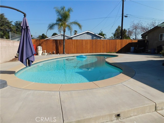 1740 OHIO Street, Redlands CA: https://media.crmls.org/medias/8d769640-1c9c-45b1-b8f5-073c9d423885.jpg