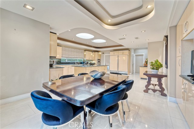 15737 Sutton Street, Encino CA: https://media.crmls.org/medias/8d76acb0-304b-4a7d-a730-c29cbf984663.jpg