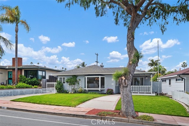 121 Avenida Barcelona, San Clemente CA: https://media.crmls.org/medias/8d77d3fb-6425-427d-a796-29fd6bf9195c.jpg