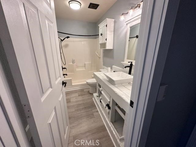 13247 Bandera Drive, Corona, CA, 92883 13247 Bandera Drive, Corona, CA, 92883