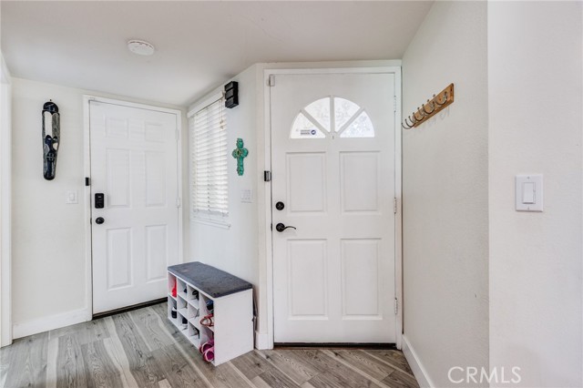 Detail Gallery Image 6 of 54 For 733 Lander Cir, Claremont,  CA 91711 - 3 Beds | 2/1 Baths