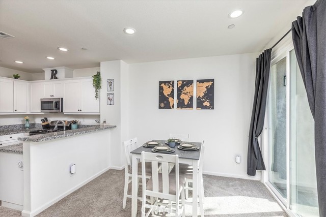 Detail Gallery Image 7 of 25 For 41976 Isadora #902,  Murrieta,  CA 92562 - 2 Beds | 2 Baths