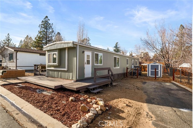 Detail Gallery Image 1 of 20 For 391 Montclair Dr #17,  Big Bear City,  CA 92314 - 2 Beds | 1 Baths