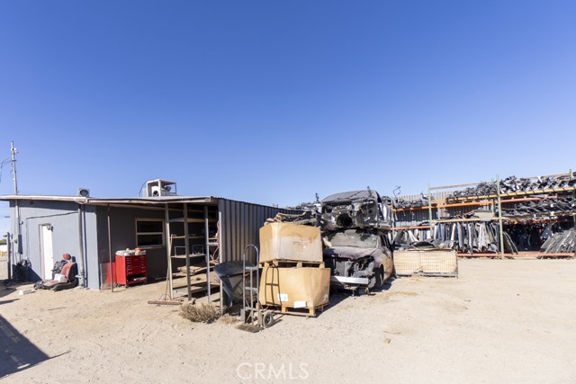 42052 3rd Street, Lancaster, California 93535, ,Commercial Lease,For Rent,42052 3rd Street,CRBB24251746