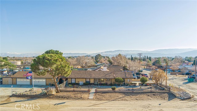 43364 41st Street, Quartz Hill, California 93536, 3 Bedrooms Bedrooms, ,Residential,For Sale,43364 41st Street,CRSR24231250