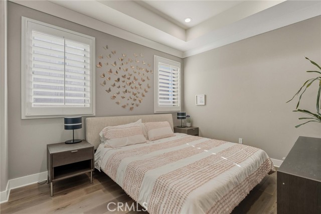 Detail Gallery Image 22 of 49 For 11937 Ancona Way, Porter Ranch,  CA 91326 - 6 Beds | 5/1 Baths