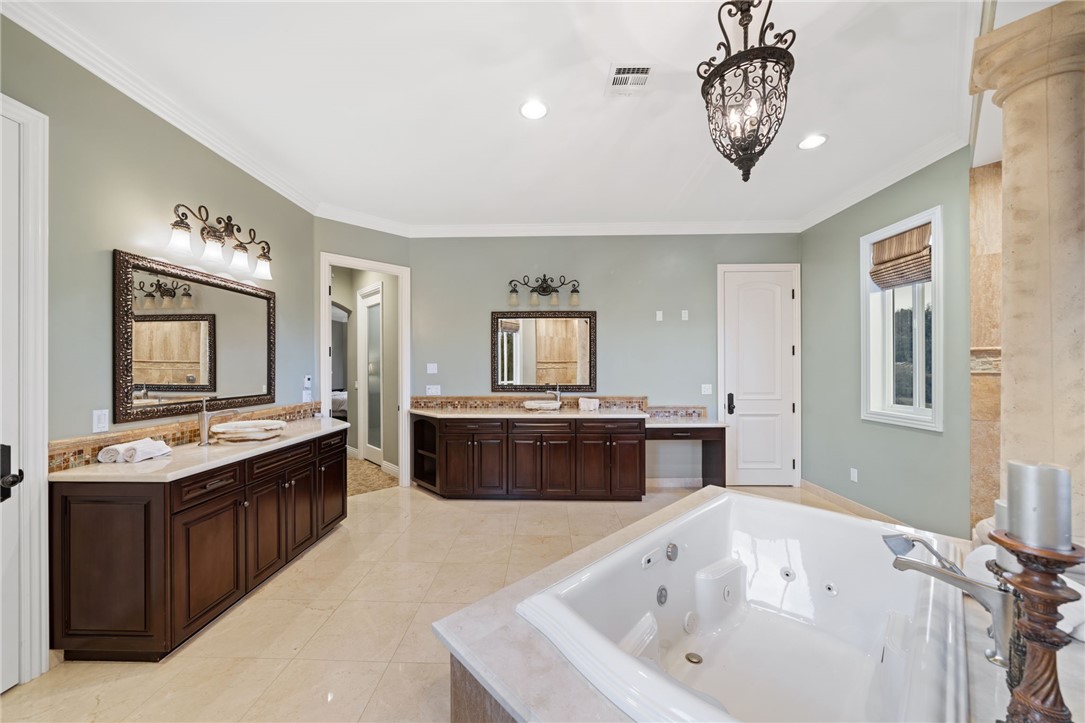 Detail Gallery Image 43 of 60 For 18378 Avenida Bosque, Murrieta,  CA 92562 - 4 Beds | 3/1 Baths