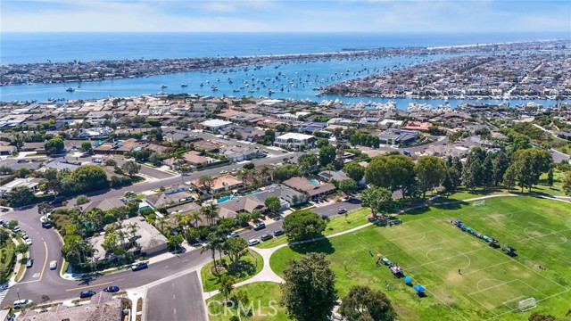 Detail Gallery Image 20 of 73 For 1831 Seadrift Dr, Corona Del Mar,  CA 92625 - 5 Beds | 4 Baths