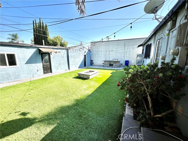 Detail Gallery Image 10 of 12 For 15700 Crenshaw Blvd, Gardena,  CA 90249 - 3 Beds | 2 Baths