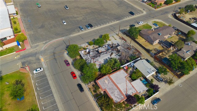 Detail Gallery Image 7 of 19 For 212 N 7th Ave, Avenal,  CA 93204 - 4 Beds | 2 Baths