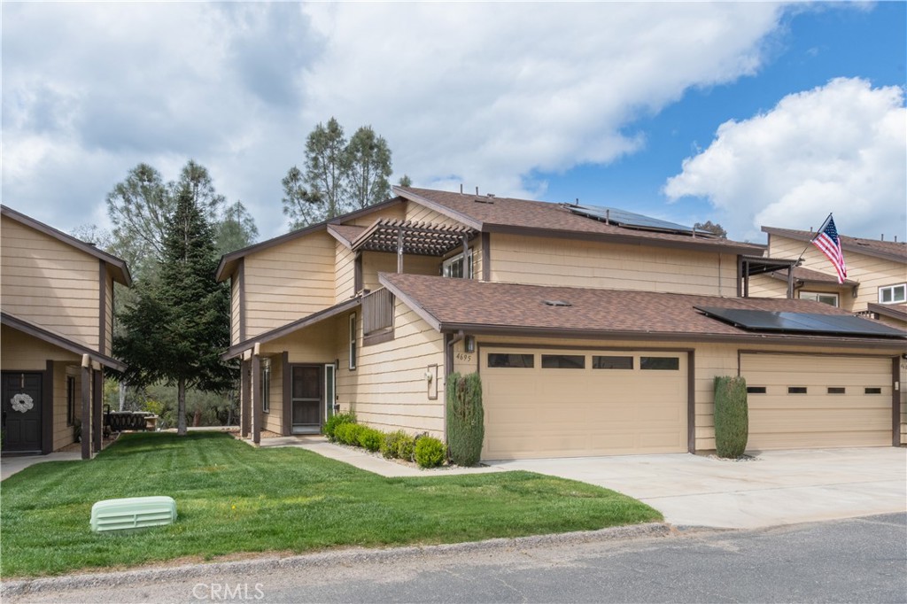 4695 Creekside Lane #9