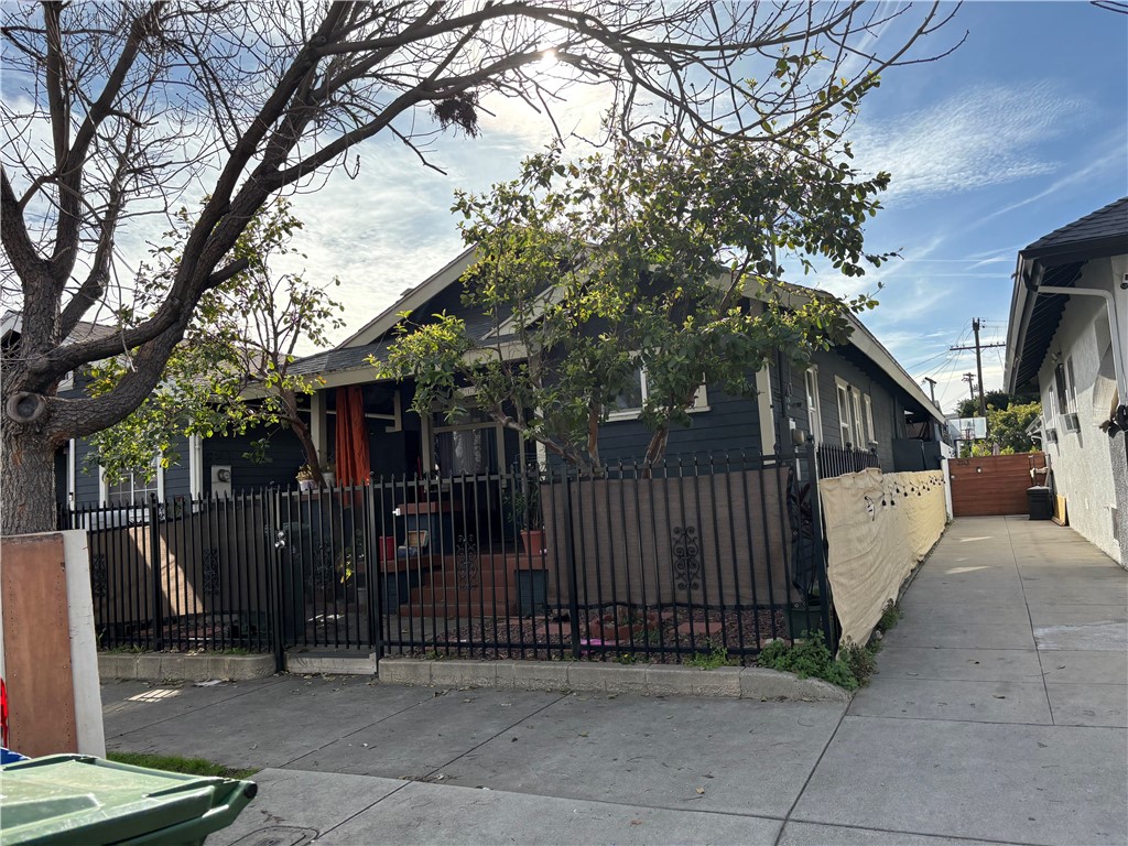 2109 Workman Street, Los Angeles, CA 90031