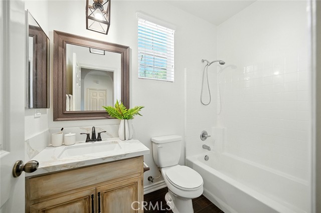 Detail Gallery Image 3 of 47 For 4331 Altivo Ln, Corona,  CA 92883 - 4 Beds | 3 Baths
