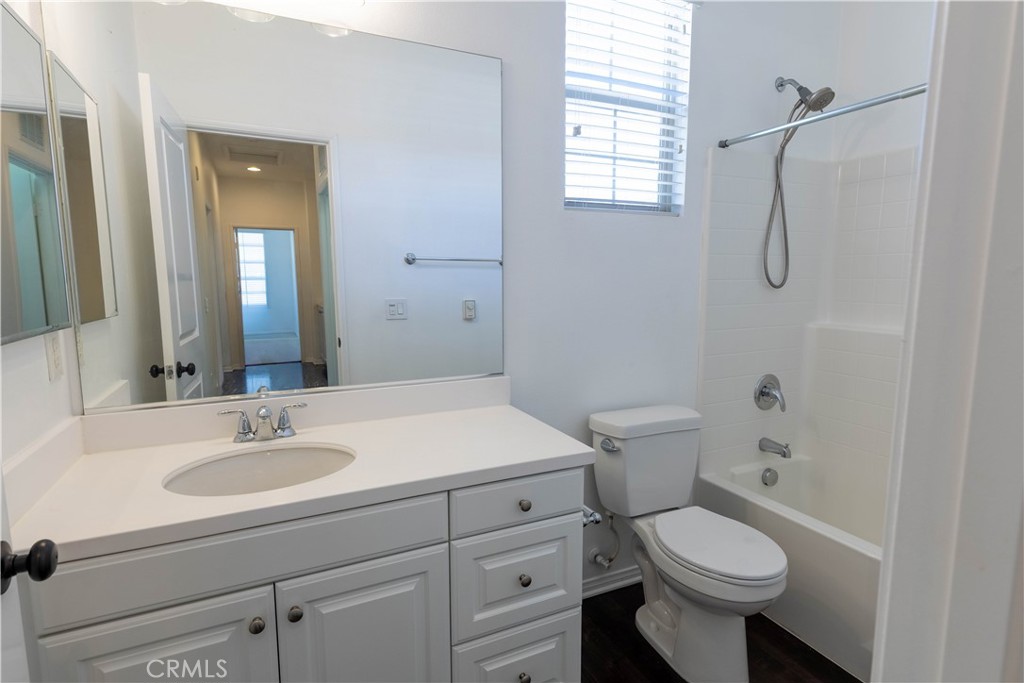 MLS #IG25235868 image #23