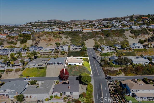 4101 Calle Mayo, San Clemente CA: https://media.crmls.org/medias/8d7fe85a-f92b-4647-ab60-a5a0bae38f40.jpg