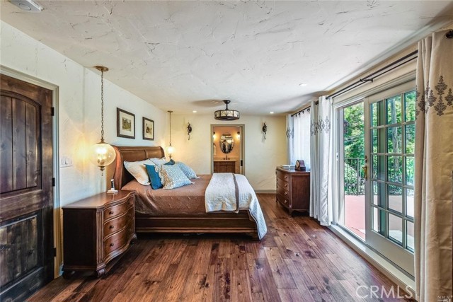 Detail Gallery Image 10 of 36 For 9 El Camino Real, Vallejo,  CA 94590 - 3 Beds | 3 Baths