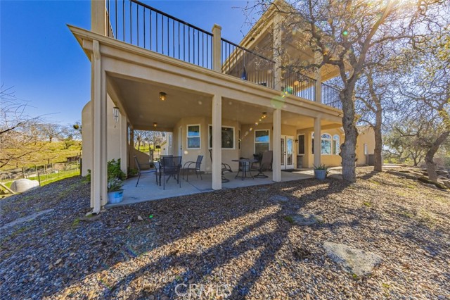 Detail Gallery Image 2 of 75 For 33099 Road 800, Raymond,  CA 93653 - 5 Beds | 3 Baths