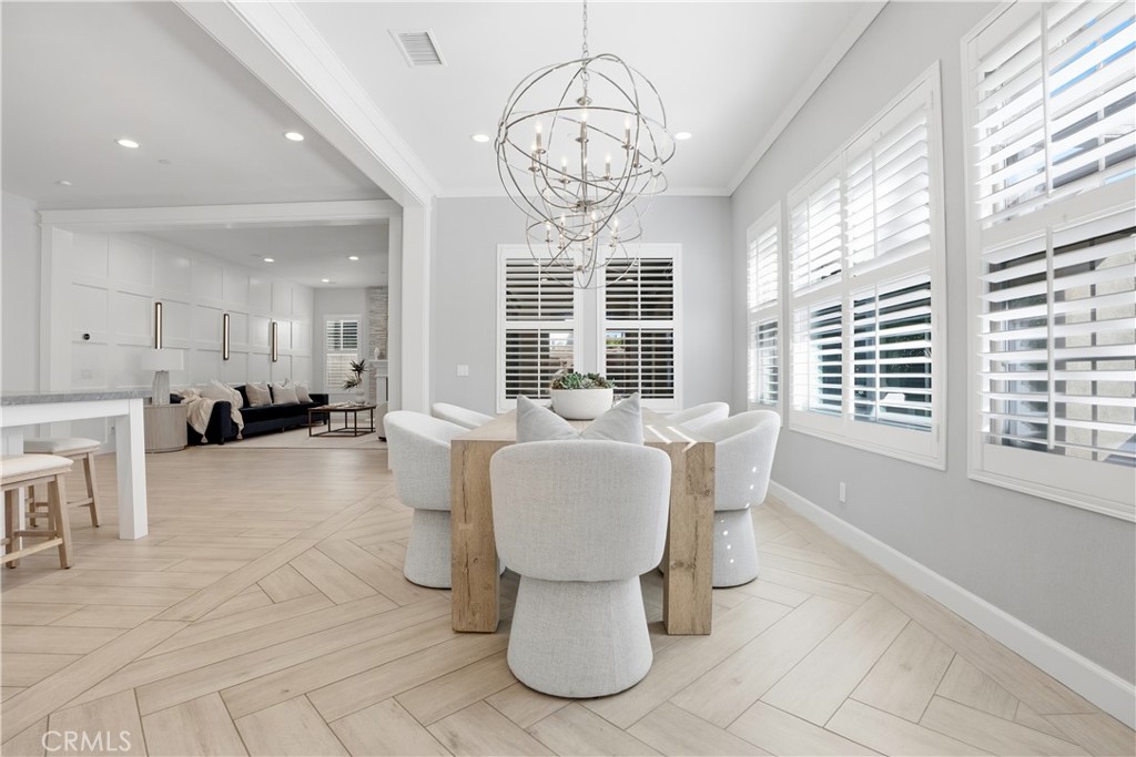 MLS #OC25270445 image #13