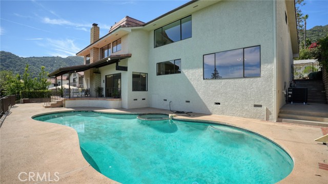 Detail Gallery Image 44 of 47 For 1340 Daily Circle, Glendale,  CA 91208 - 4 Beds | 3 Baths