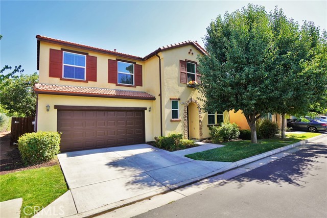 Detail Gallery Image 1 of 1 For 1796 Escher Way, Hanford,  CA 93230 - 5 Beds | 2/1 Baths