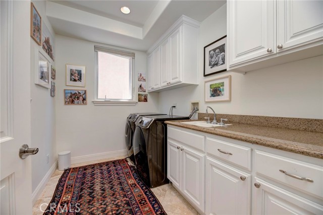 Detail Gallery Image 64 of 75 For 700 Avenue C, Redondo Beach,  CA 90277 - 5 Beds | 5/1 Baths