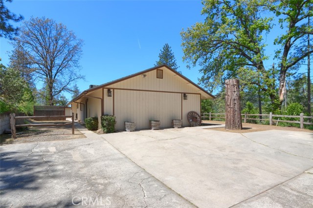 Detail Gallery Image 34 of 42 For 50986 Road 632, Oakhurst,  CA 93644 - 3 Beds | 2 Baths