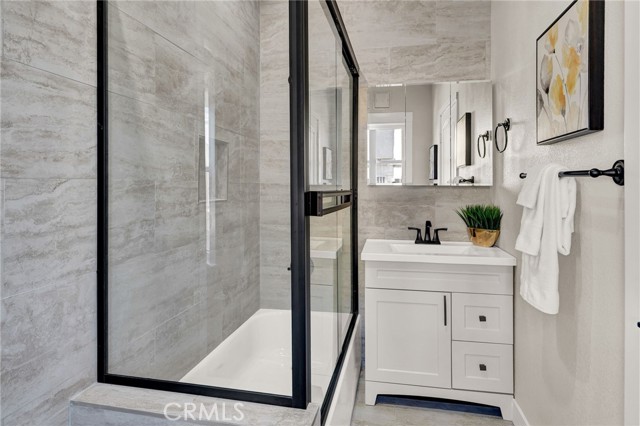 225 N Avenue 57, Los Angeles CA: https://media.crmls.org/medias/8d823a54-e9f1-4128-ac5a-3ed7f7a25497.jpg