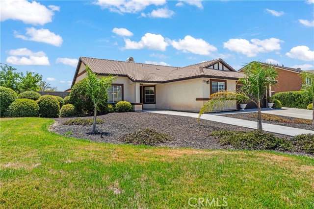 7803 Calle Carrisa Street, Highland CA: https://media.crmls.org/medias/8d824fcd-d950-489c-97ca-876f9bbffccd.jpg