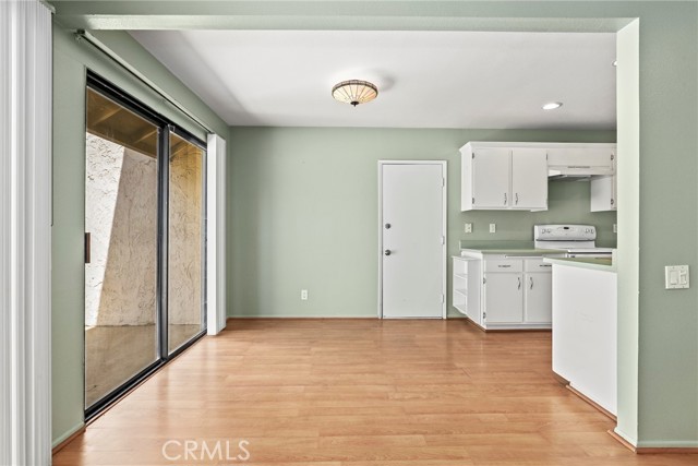 Detail Gallery Image 10 of 43 For 1184 Landsburn Cir, Westlake Village,  CA 91361 - 2 Beds | 1 Baths