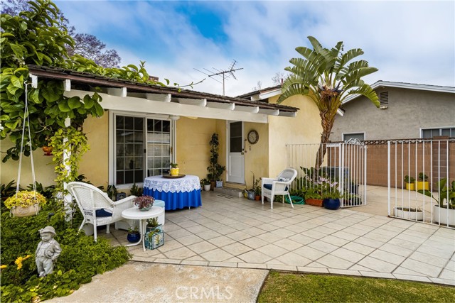 Detail Gallery Image 33 of 36 For 939 W Orange Rd, Santa Ana,  CA 92706 - 3 Beds | 2 Baths