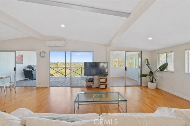 Detail Gallery Image 13 of 55 For 23777 Mulholland Hwy #62,  Calabasas,  CA 91302 - 4 Beds | 4 Baths