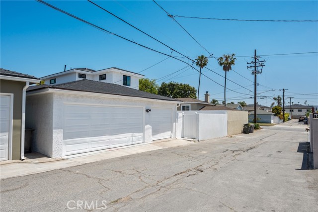 Detail Gallery Image 51 of 51 For 2734 Armour Ln, Redondo Beach,  CA 90278 - 3 Beds | 3 Baths