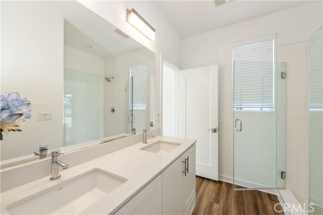 Detail Gallery Image 21 of 27 For 2236 Synergy, Irvine,  CA 92614 - 4 Beds | 3/1 Baths