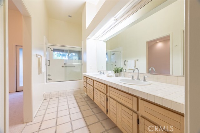 Detail Gallery Image 22 of 29 For 72 Vassar Aisle, Irvine,  CA 92612 - 3 Beds | 3 Baths