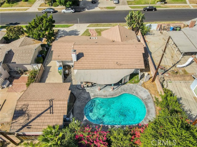 Detail Gallery Image 5 of 47 For 9654 Quakertown Ave, Chatsworth,  CA 91311 - 3 Beds | 2 Baths