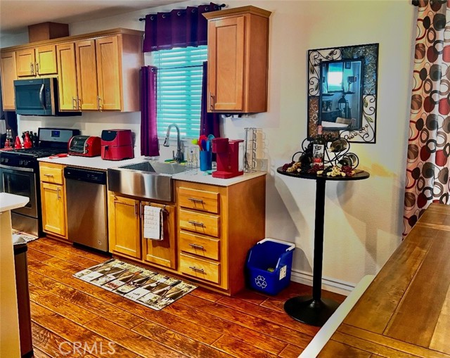 Detail Gallery Image 9 of 24 For 3595 Santa Fe #26,  Long Beach,  CA 90810 - 3 Beds | 2 Baths