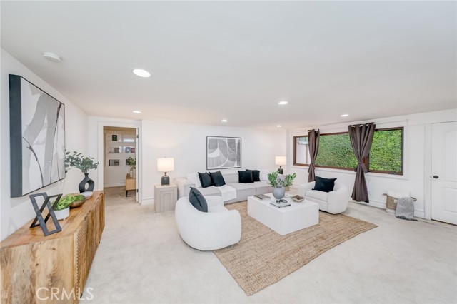 516 Orange Grove Avenue, South Pasadena CA: https://media.crmls.org/medias/8d878bfa-3b57-4fb5-a9e6-1e6fcb0ee1a5.jpg