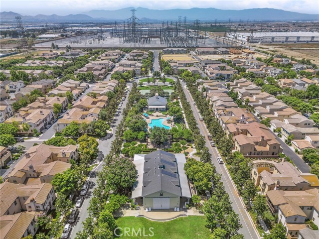 3943 E Lindenwood Drive, Ontario CA: https://media.crmls.org/medias/8d878e73-c5b1-4375-a4fd-73d11a984c08.jpg