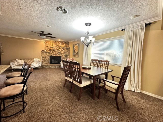 Detail Gallery Image 3 of 33 For 3623 Redlands, Bakersfield,  CA 93306 - 3 Beds | 2 Baths